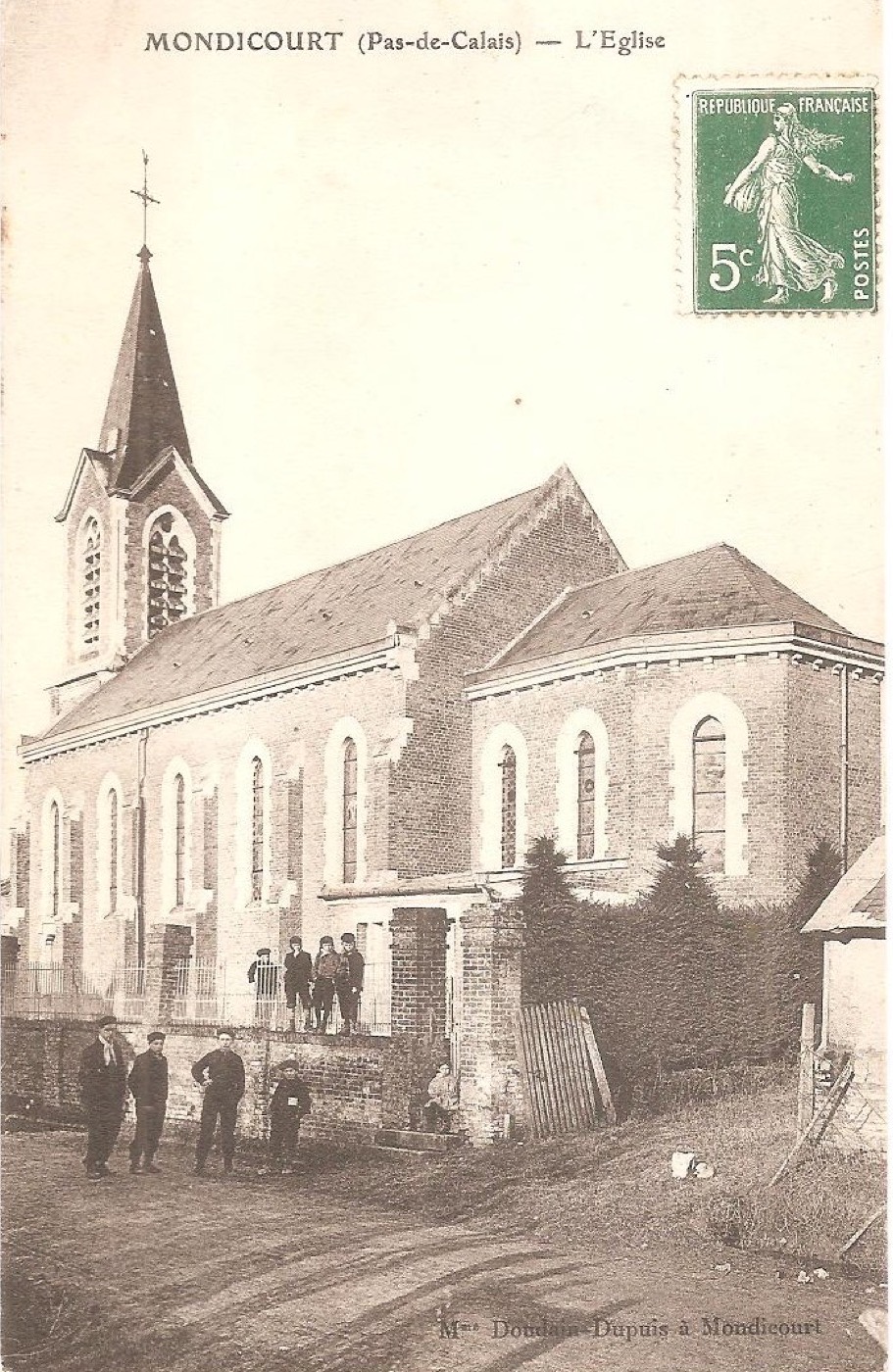 Mondicourt, l'église en 1909, au temps d'Henry puis de Pierre Ibled
